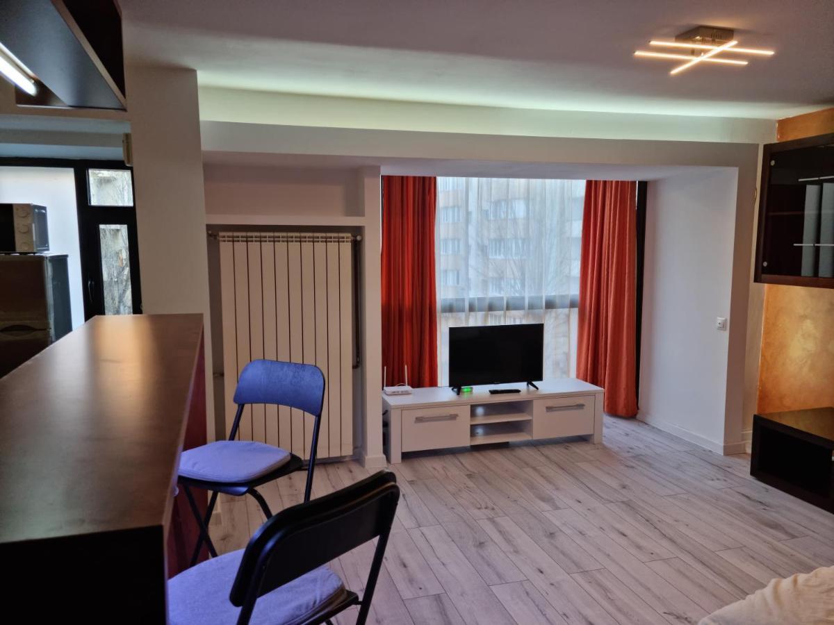 Nerva Traian Studio Apartment Bukares Bagian luar foto